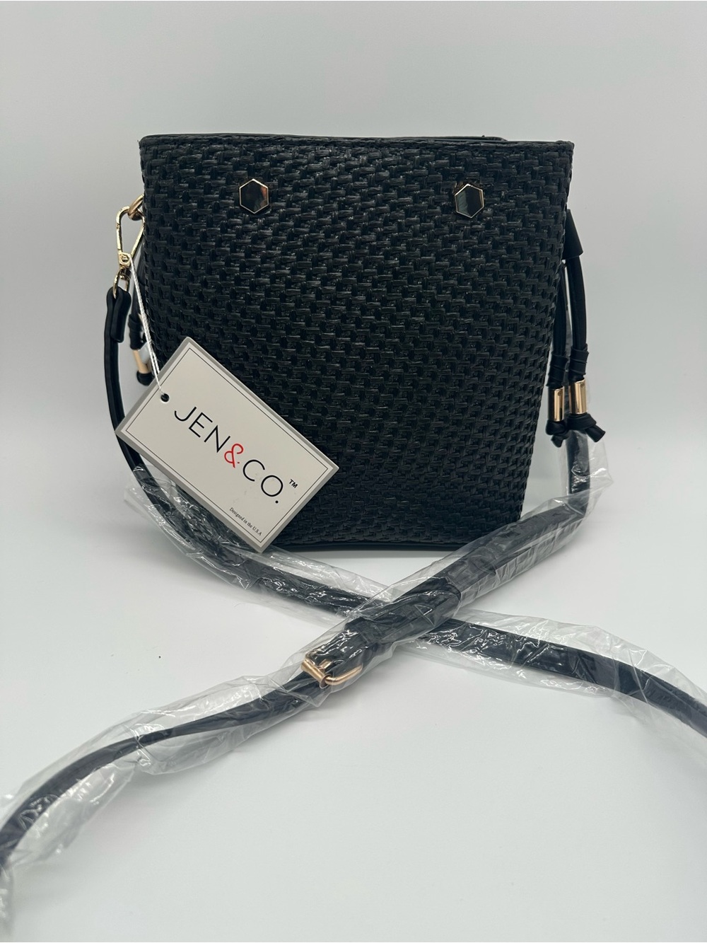 JEN & CO. Black Woven Crossbody Shoulder Bag